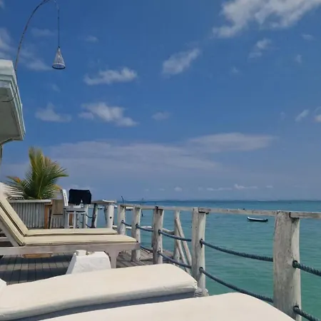 Rumah Marta Ceningan Island