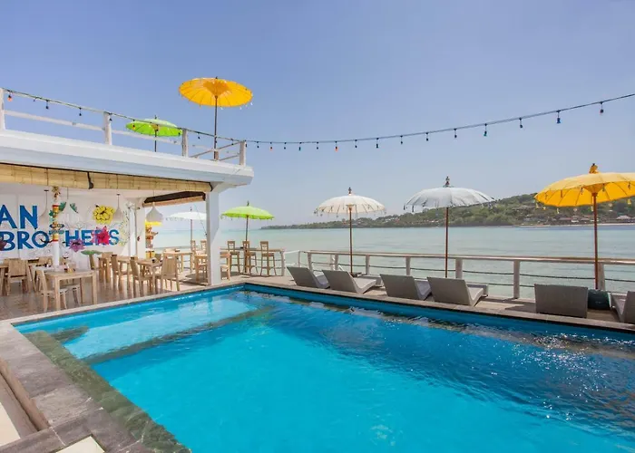 Rumah Marta Ceningan Island ゲストハウス 3*
