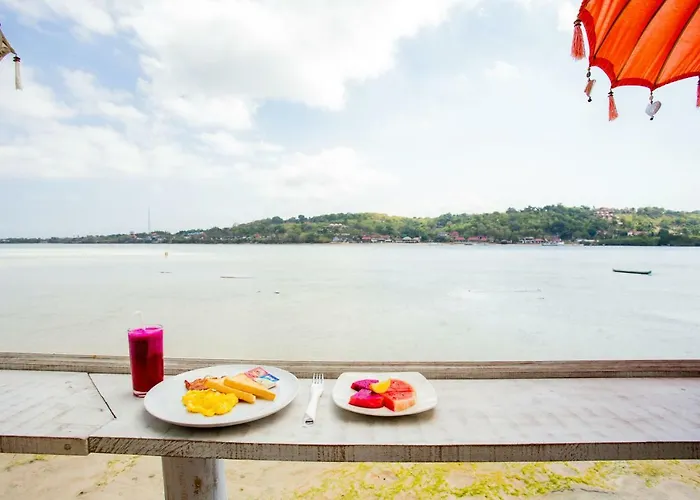 بيت ضيافة Rumah Marta Ceningan Island 3*